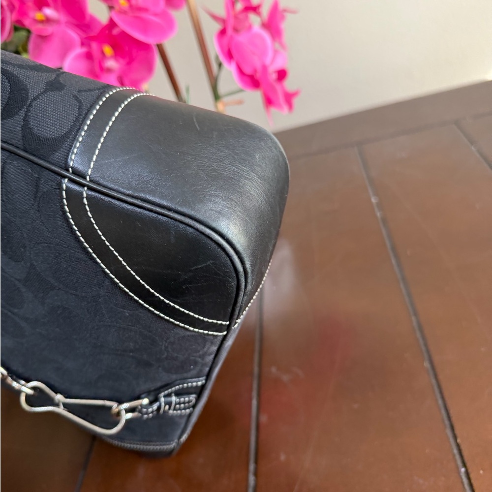 Coach black Hobo silver metal Excellent Condition - Picture 8 of 16